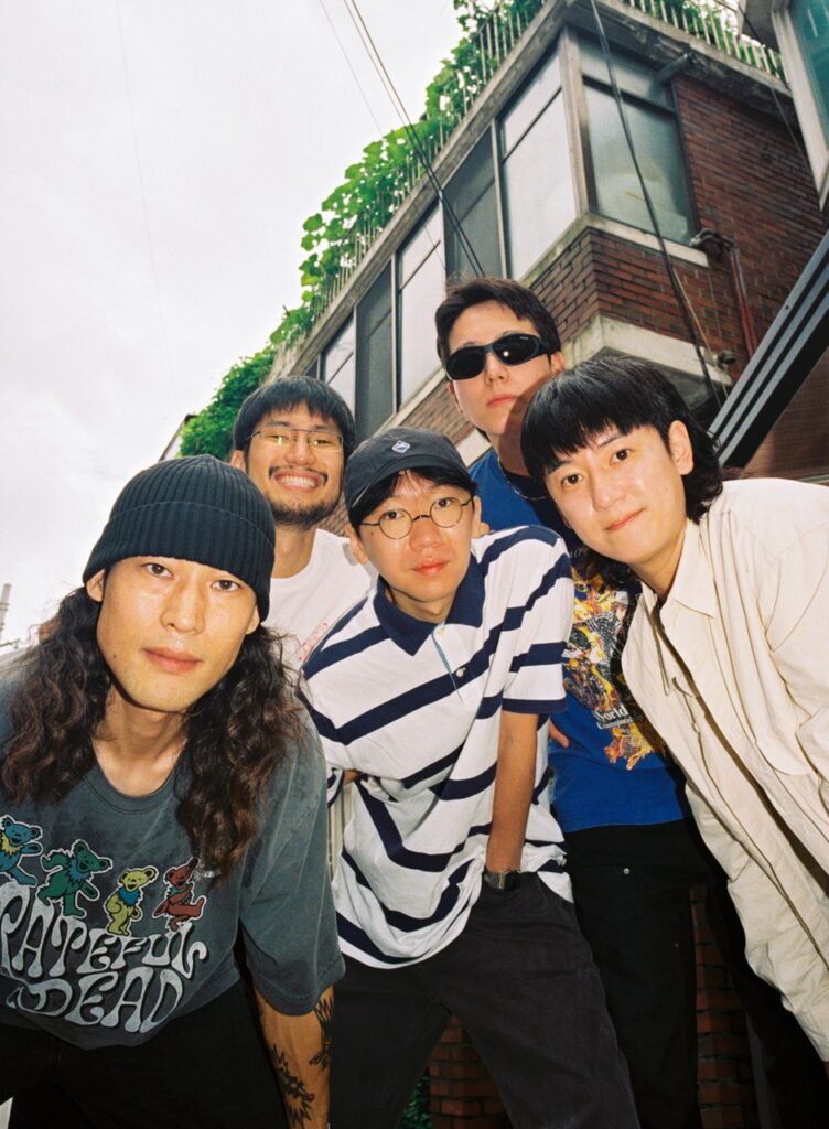 코르티스-joyride-go-fashion-와와와-김춘추-실리카겔-놀이도감-카디-Kardi-원슈타인-정규-시온-아이겐젠-발로-스탠다드프렌즈