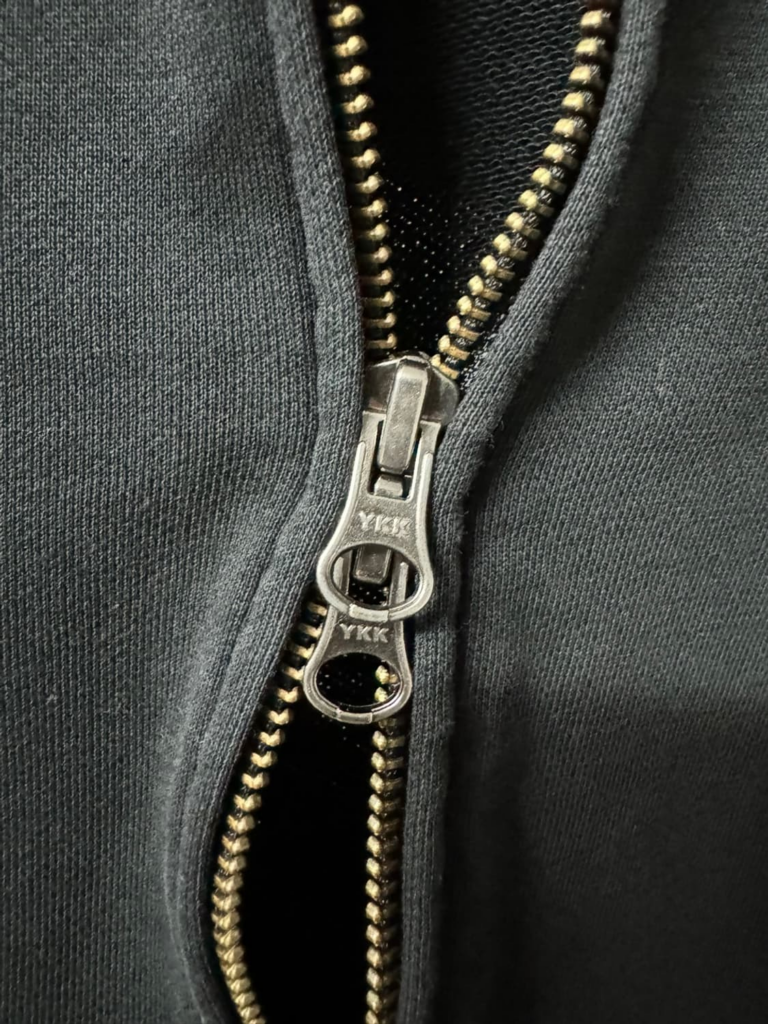 YKK-부자재-리리지퍼-람포지퍼-지퍼3대장-아이디얼지퍼-왈데스-스코빌-탈론-유니버설-엑셀라-지퍼를-알면-보는눈이-달라진다