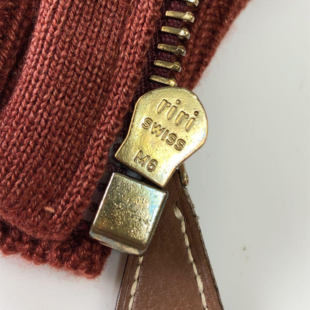 YKK-부자재-리리지퍼-람포지퍼-지퍼3대장-아이디얼지퍼-왈데스-스코빌-탈론-유니버설-엑셀라-지퍼를-알면-보는눈이-달라진다