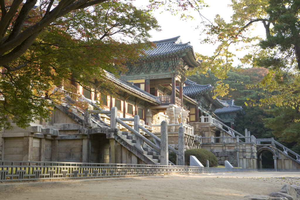 경상도-지명유래-디오리진-카자흐스탄-고려인-할머니-쫌-사투리-부산-울산-대구-글로우업매거진-경주