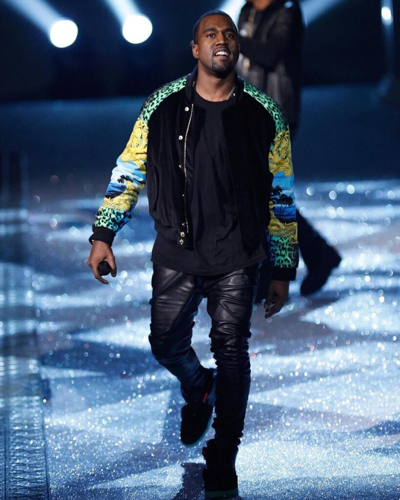 HM-글렌-마틴스-협업-콜라보-와이프로젝트-마르지엘라-칼라거펠트-발망-꼼데가르송-로크-황록-베르사체-시몬로샤