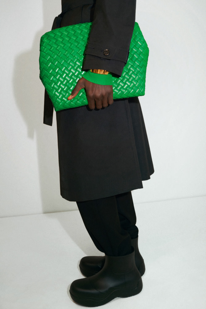 셀린느-피비파일로-마이클라이더-다니엘리-버버리-마티유블라지-샤넬-황록-로크-마이클라이더-셀린느-유니안-피터도-보테가-베네타