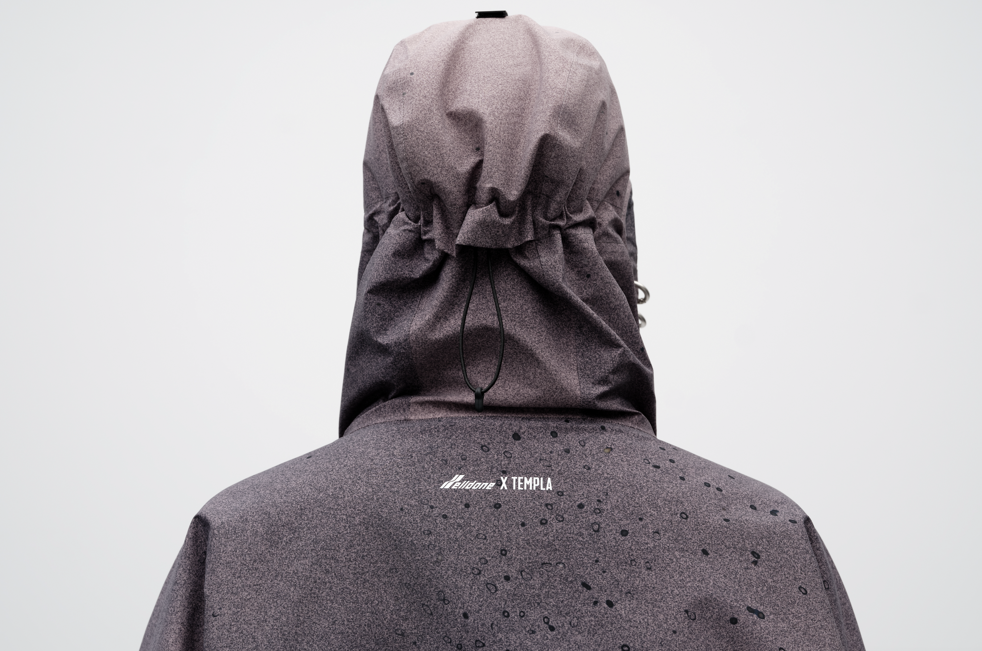 설원부터 도심까지 아우르다 커버이미지