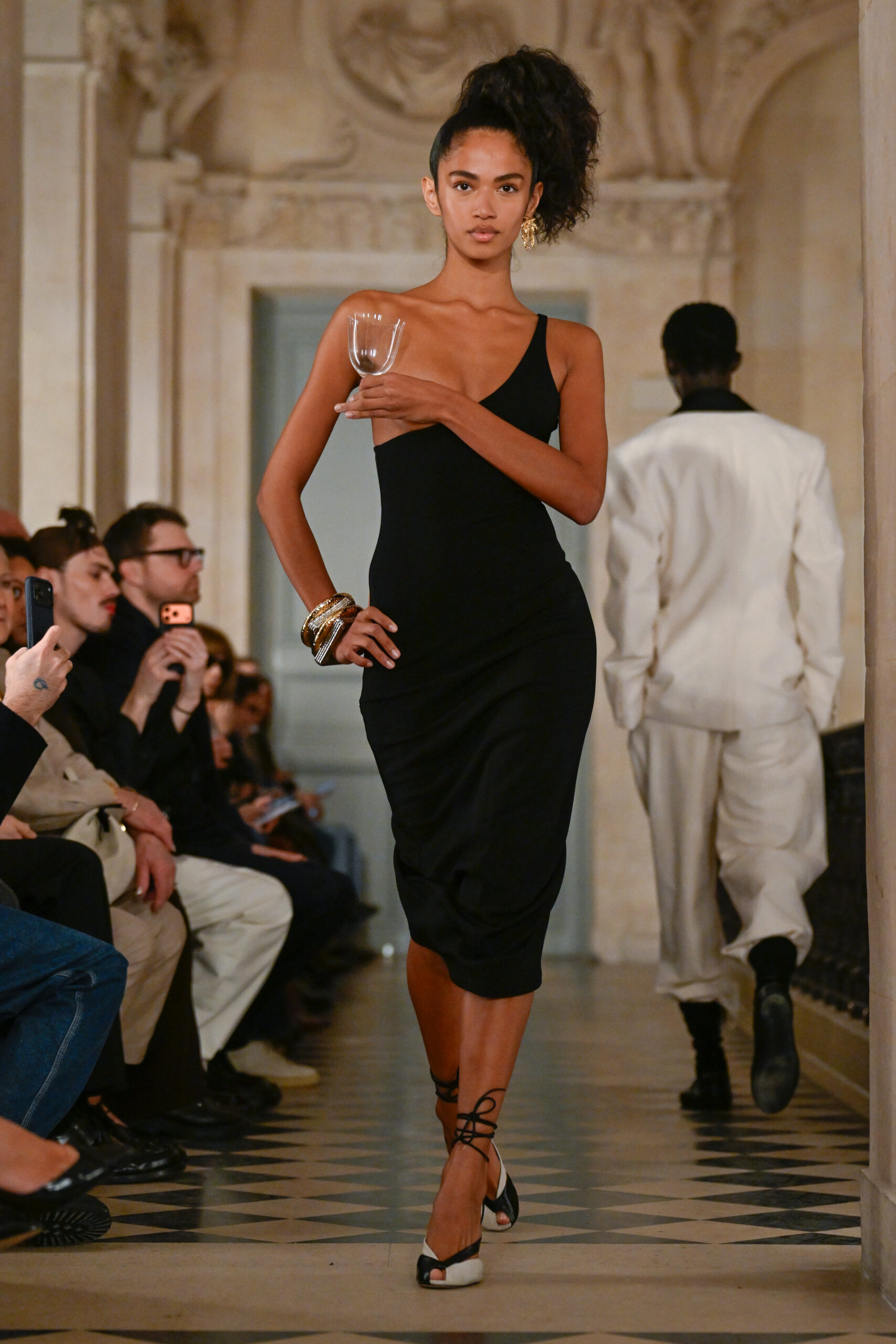 영감의 원천? 특별할 것 없는 하루였다 커버이미지