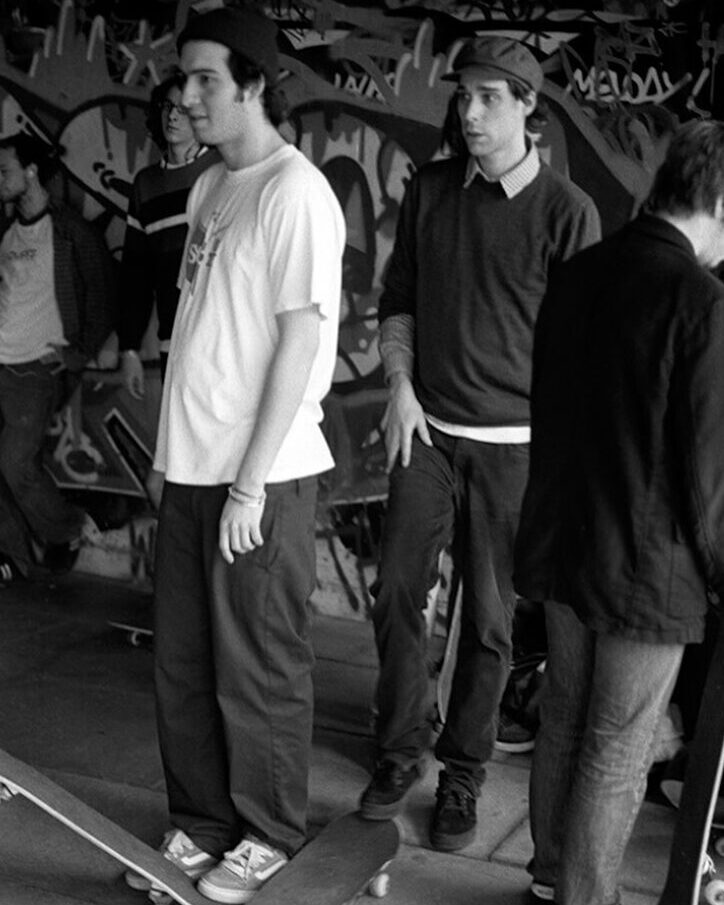 남자-스케이트보드-레브탄주