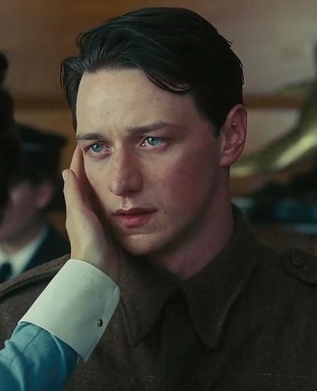 망했을지언정, 여전히 사랑은 남아있다 커버이미지