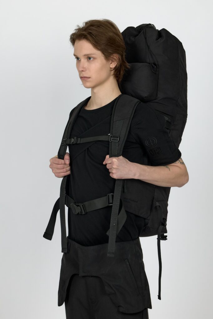 플라스틱-프로덕트-워크웨어-옷-패션