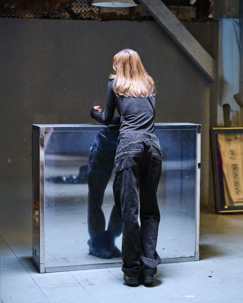 플라스틱-프로덕트-워크웨어-옷-패션