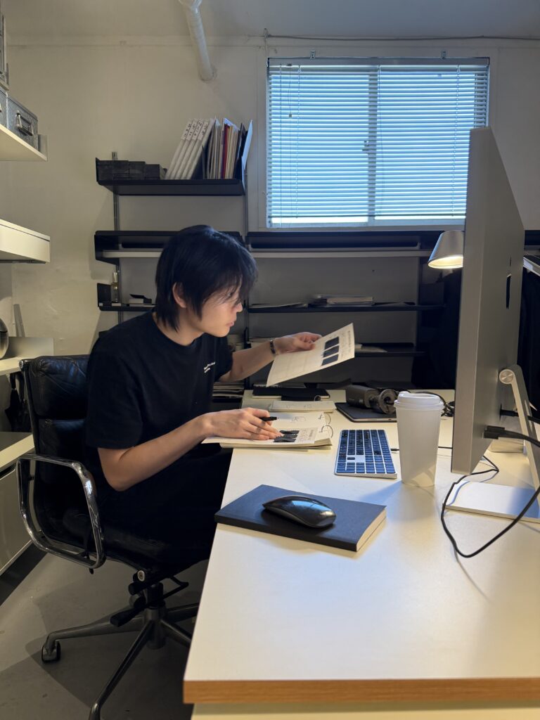 플라스틱-프로덕트-워크웨어-옷-패션