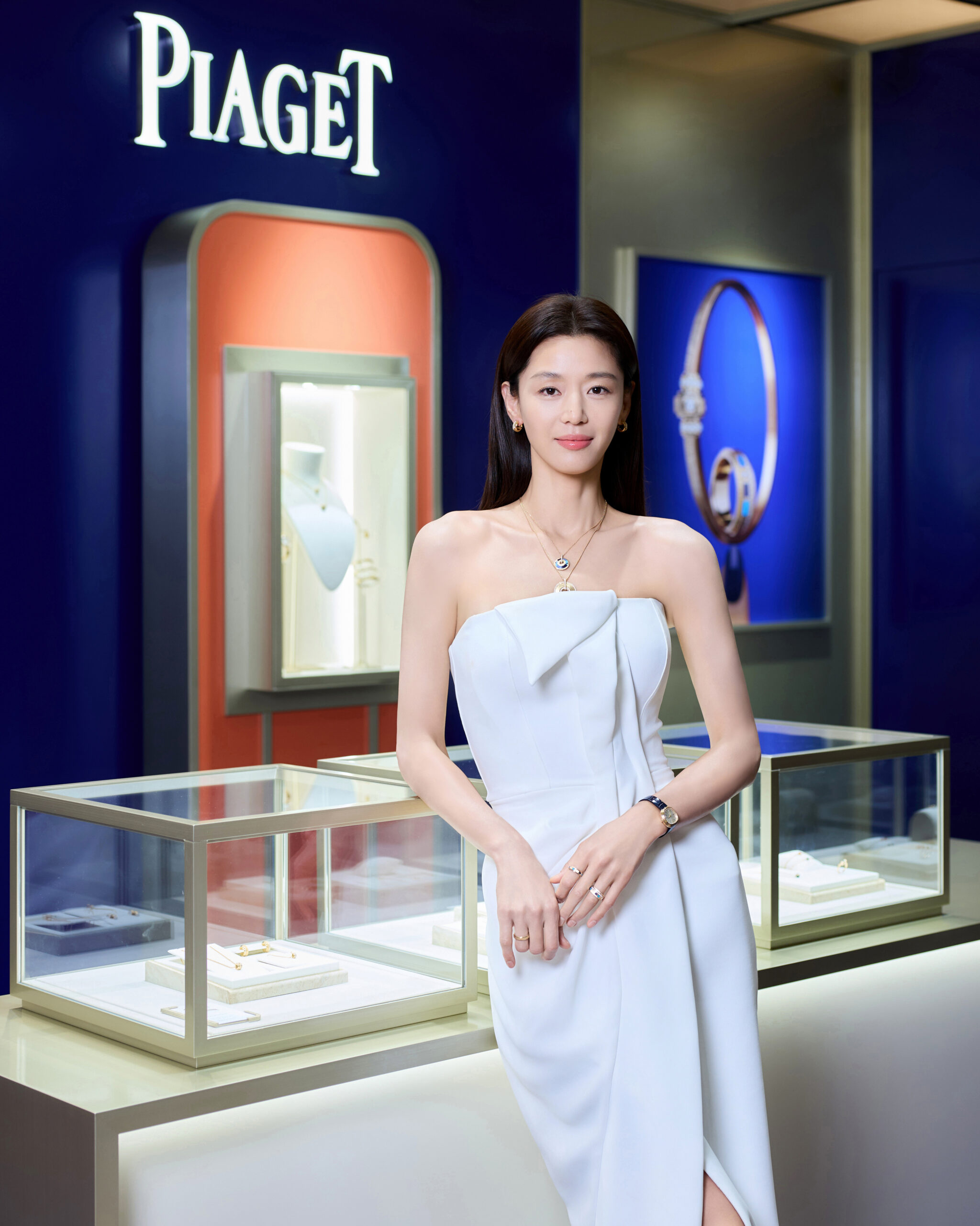 변하지 않는 우아함, 그녀를 닮았다 커버이미지