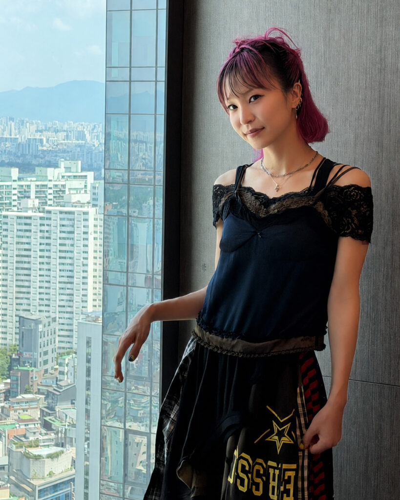 리사-LiSA-귀멸의칼날-페이트제로-Fatezero-애니송-일본-JPOP-인터뷰